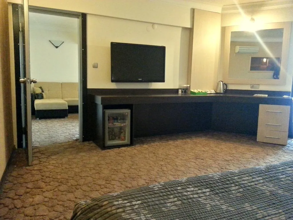 Hotel Ismira Izmir 4*,