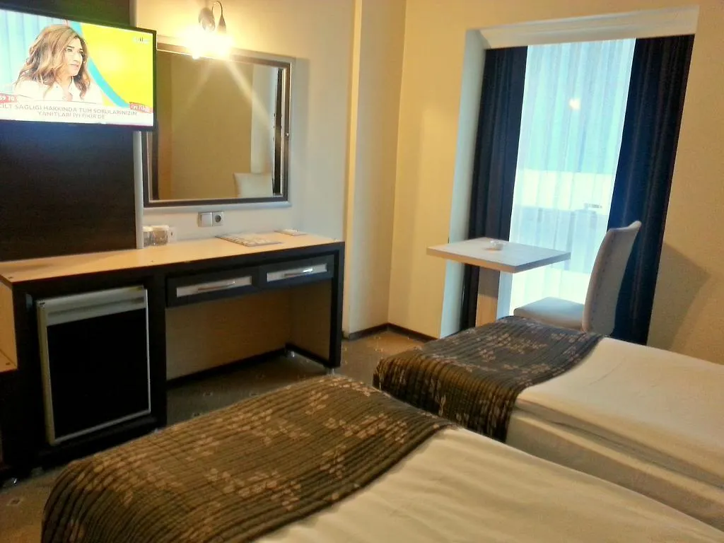 Hotel Ismira Izmir 4*,